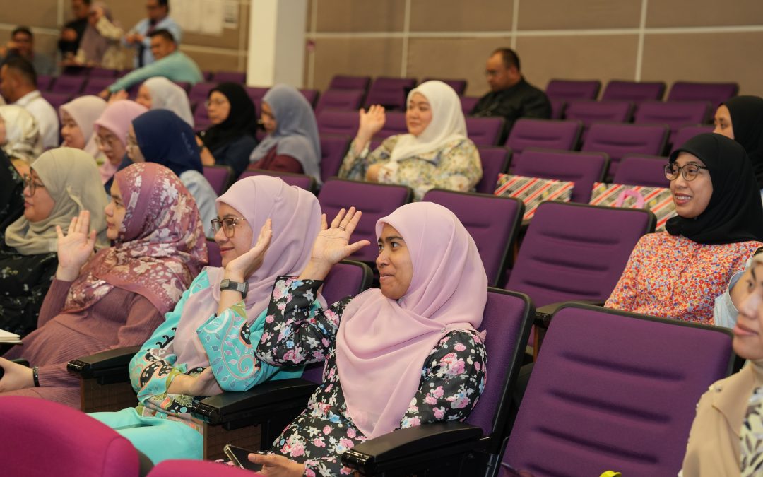 Program Masyarakat Bermaklumat bagi sektor Syarikat Berkaitan Kerajaan dan sektor Swasta berkaitan Infokomunikasi dan Teknologi