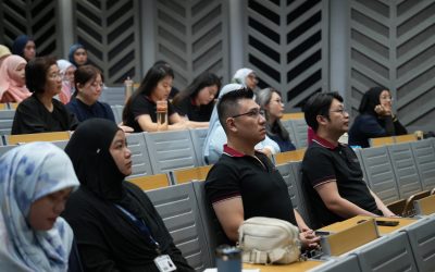 PROGRAM MASYARAKAT BERMAKLUMAT BAGI SEKTOR SWASTA (PERBANKAN DAN KEWANGAN)